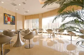 Hotel Grand Central - Image 1