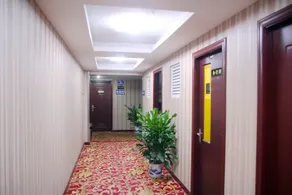 Mechar Green Hotel (Mingshi Store, Nanyuan West Road, Zhangjiagang) - Image 3