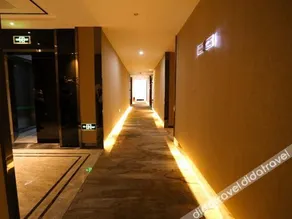 Fendi Hotel (Chongbai Hanzheng Square Pitong Subway Station Branch) - Image 4