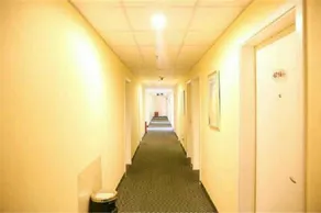 Yiju Hotel (Xi'an Aerospace City Subway Station Branch) - Image 3