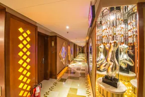 Baoding International Club Hotel（Zhili Anjia Zhaobing Restaurant） - Image 3