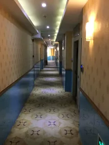Wanhua Hotel - Image 5