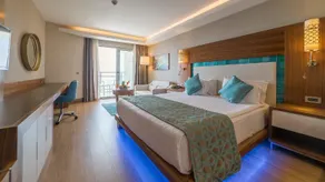Ramada Resort by Wyndham Kusadasi - Image 4