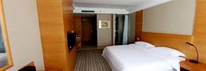 Bolt Hotel - Image 2
