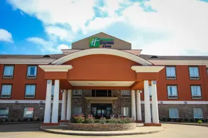 La Quinta Inn & Suites Nacogdoches - Image 2