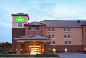 Spark by Hilton Plainfield Indianapolis Airport - Image 2