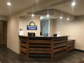 Fairbridge Inn & Suites Williston - Image 2