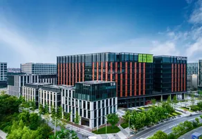 Baole Orange Light Luxury Hotel (Shanghai Qibao Subway Station) - Image 2