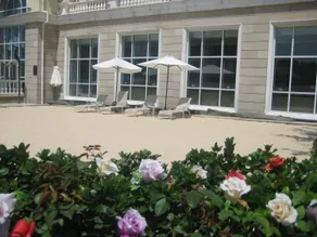 Yosemite Business Hotel - Image 3