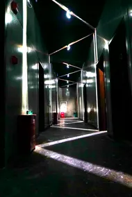 Houyuan Theme Hotel (World Peace Park Branch) - Image 2