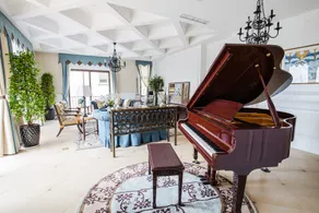 U-house Villa Hotel - Image 4