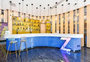 Guangzhou HuaYi Hotel - Image 2