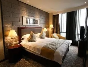 Ramada by Wyndham YangZhou BaoYing - Image 2