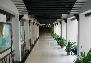 Nanyang Hotel, Jiaotong University, Xi'an (Jiaotong University Qinglong Temple) - Image 2