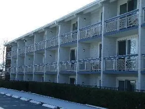 Courtyard Resort - Image 5