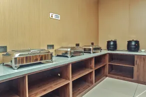Oriental Guanlan Hotel - Image 3