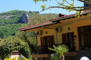 Papastathis Guesthouse - Image 4