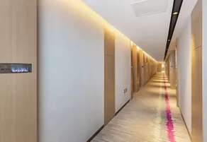 Lavande Hotel (Dongguan Wanjiang Middle School South China Mall) - Image 2