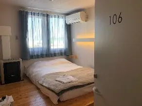 Hotel Sarapark - Image 5