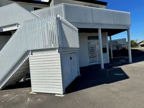 Surf Beach Motel Newcastle - Image 2
