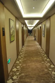 Viais Hotel - Image 3
