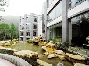 Hongya Qiliping Huasheng Hot Spring Hotel (Zero km) - Image 2