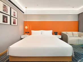 Xichang Huazhong Platinum Hotel (Qionghai Wetland Park Branch) - Image 2