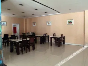 Shuiyue Qinghua Hotel - Image 3