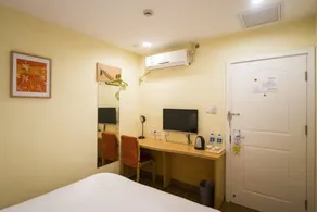 Home Inn Yichang Gezhou Dam - Image 4