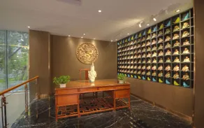 NGTY Hotel - Image 4