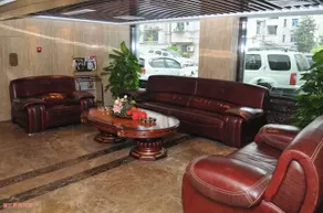 Caihe Hotel - Image 4