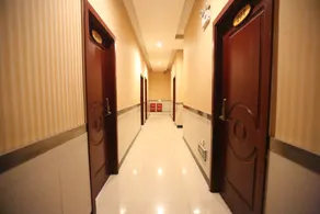 Huadong Hotel - Image 2