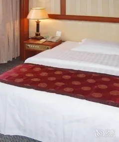 The Qomolangma Hotel - Image 4