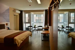 Thank U Hotel (Yantai Yangma Island) - Image 3