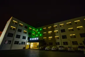 Huafu Hotel - Image 5