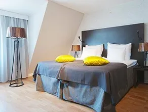 Clarion Collection Hotel Plaza - Image 5