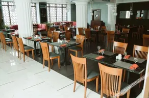 V Hotel Cairo - Image 4