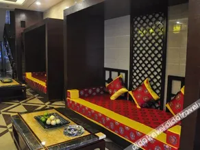 Yaxin E-Sports Hotel (Changning Qingyang North Road One Center Plaza) - Image 4