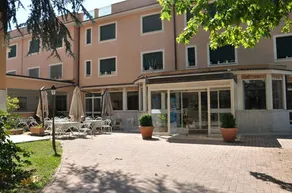 Villamaria Park Hotel - Image 3