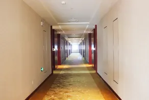 Huaxing Hotel - Image 5