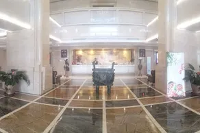 Golden Kirin Hotel - Image 4