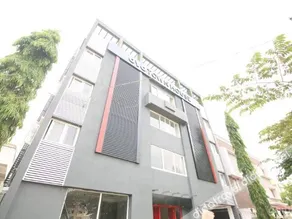 Townhouse Airport Road - Image 5