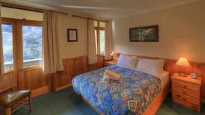 Candlelight Lodge - Image 3