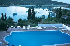 EMY - Image 4