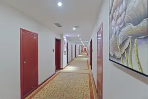 Qianshan Heyue Hotel (Anshun Ancient City Historical and Cultural District Nanma Square) - Image 3