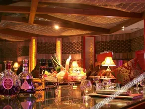 Mascot Hotel - Image 5