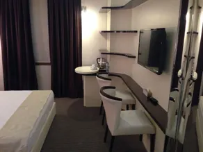 Centrum Business Hotel - Image 4