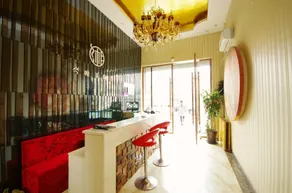 Shehong Yujin Xiangyun Smart Theme Hotel - Image 4