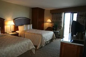 Golden Inn - Image 5