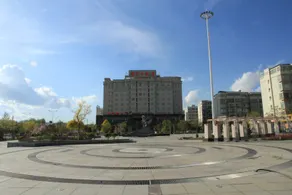 Aiping Hotel - Image 5